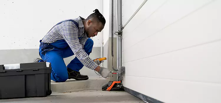 Expert Solutions for Every Garage Lock Need in Val-des-Monts, QC