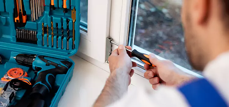 Sliding Glass Door Track Repair in Val-des-Monts, QC