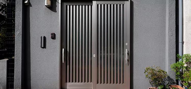 Specialized Steel Door Services in Val-des-Monts, QC